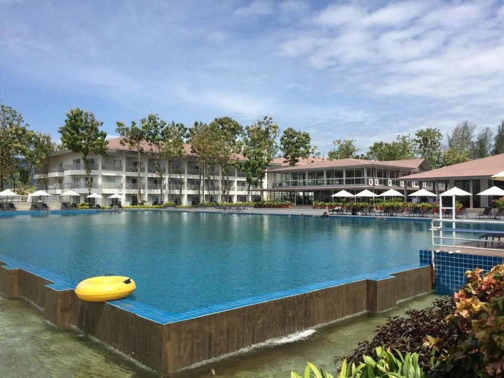 Century Langkasuka Beach Resort Langkawi